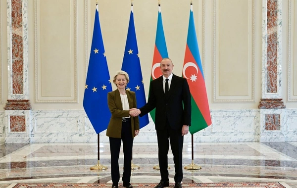 Ilham Aliyev held a one-on-one meeting with the President of the European Commission