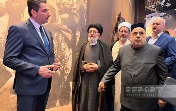 Beynəlxalq konfransın iştirakçıları Xocalı Soyqırımı Memorialı ilə tanış olublar