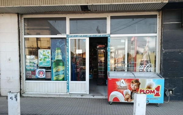Marketdə vaxtı keçmiş məhsullar aşkarlandı - FOTOLAR