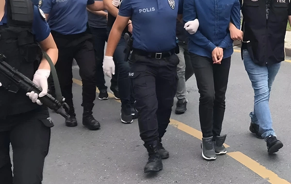 Türkiyə Silahlı Qüvvələrində FETÖ əməliyyatı - 56 hərbçi saxlanılıb