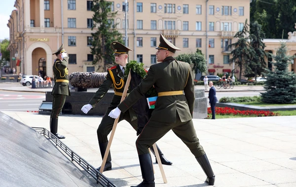Kərim Vəliyev belaruslu həmkarı ilə regional təhlükəsizliyi müzakirə edib