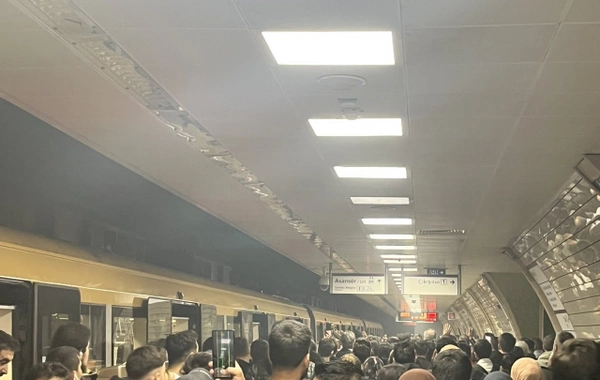 İstanbulda metroda kiçik partlayışlar oldu  - Vətəndaşlar təxliyə edildi