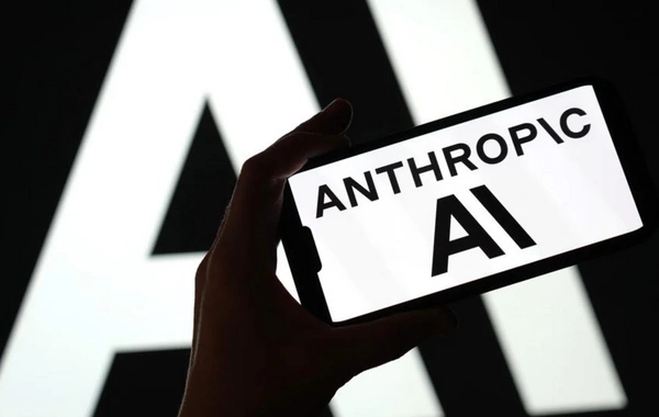 Anthropic запретила оскорблять Claude