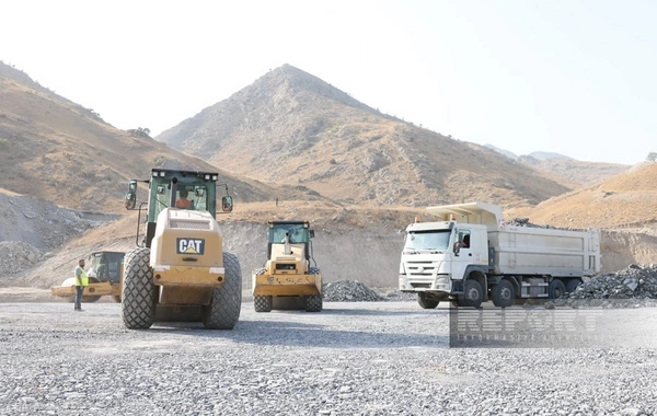 Horadiz-Ağbənd dəmir yolu ilə Araz İqtisadi Zonası Sənaye Parkına yüklərin daşınmasına başlandı