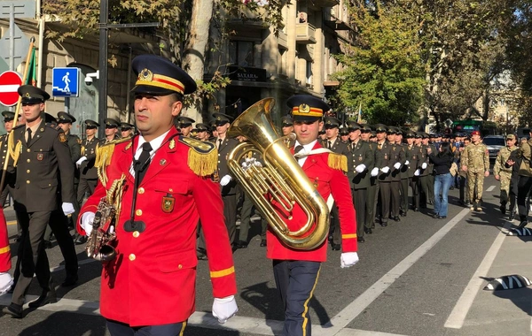 Sabah Bakıda hərbi orkestrlərin müşayiəti ilə yürüşlər təşkil olunacaq