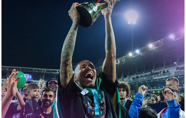 Sabah braziliyalı  futbolçu ilə yollarını ayırıb