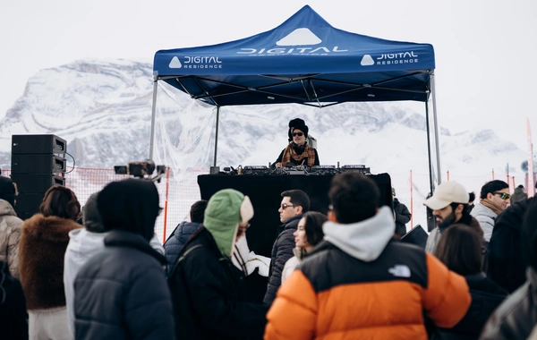 Digital Move: 2351 metr yüksəklikdə elektron musiqi, dağ və rəqəmsal mədəniyyət