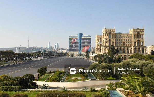 Bakıdakı hərbi paraddan maraqlı FOTOLAR