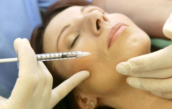 Almaniyada estetik əməliyyatlarla bağlı yeni qadağa: "Əməliyyatdan əvvəl və sonra" fotolar paylaşılmayacaq