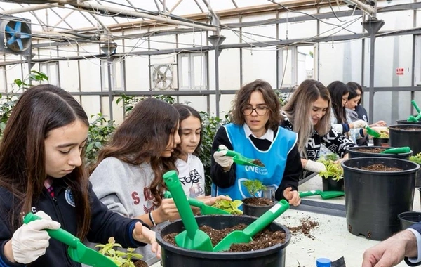 IDEA məktəblilər üçün Ekopark İnnovasiya Mərkəzinə ekskursiya təşkil edib