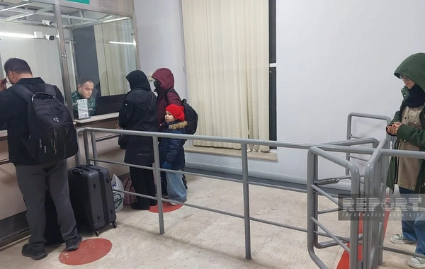 BMT-nin 18 əməkdaşı Azərbaycan vasitəsilə təxliyə edilib