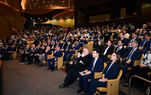 "Ümummilli Lider Heydər Əliyev və Azərbaycanın mədəniyyət dəyərləri" mövzusunda konfrans keçirilib