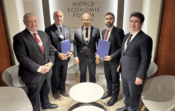 SOCAR и швейцарская компания SICPA SA подписали договор об оказании услуг