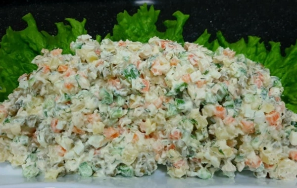 "Tut" restoranında qida məhsulunda uyğunsuzluq aşkarlandı, icraat başlandı