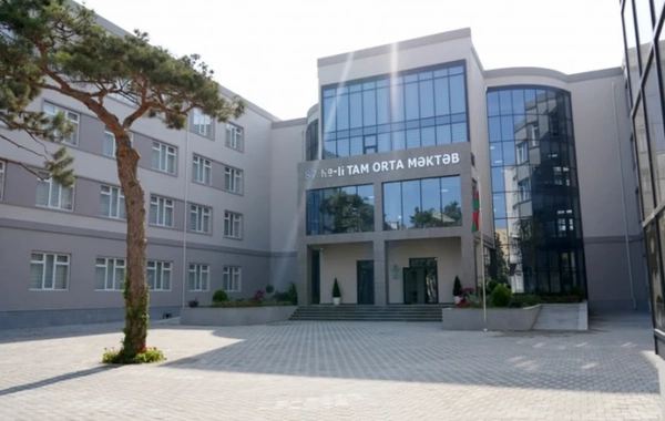 Suraxanıdakı məktəbdə şagirdin hədəsi səbəbindən dərslər dayandırılıb? - RƏSMİ