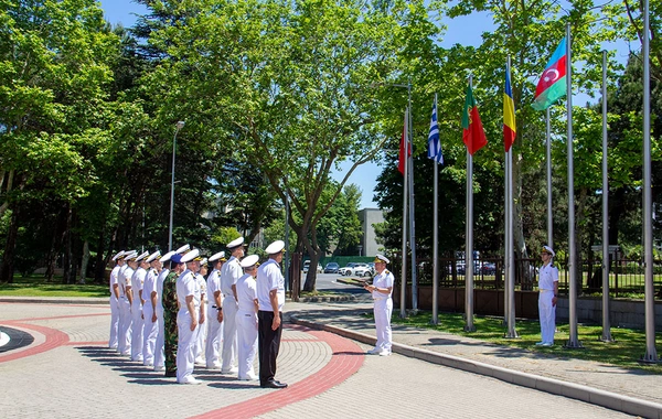 MN Azərbaycan bayrağının NATO DTMM-də qaldırılması ilə bağlı məlumat yayıb