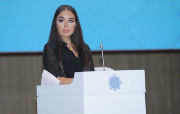 Leyla Əliyeva İlham Əliyevin Donald Trampla Vaşinqtondakı görüşündən fotolar paylaşıb