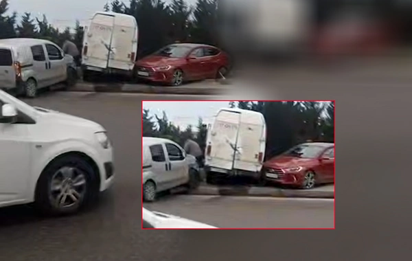 Zığ yolunda 3 maşın toqquşub