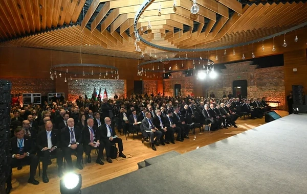 Azərbaycan-Türkiyə-Gürcüstan biznes forumunda MÜHÜM MÜZAKİRƏLƏR