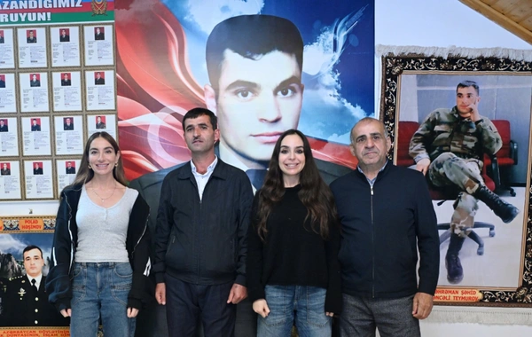 Leyla Əliyeva və Arzu Əliyeva Astarada Pəncəli Teymurovun ailəsini ziyarət ediblər