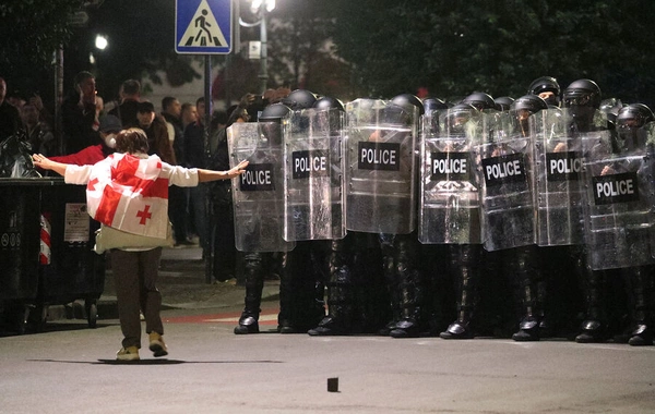 Tbilisidəki iğtişaşlarda xəsarət alan polis sayı 32-yə çatıb