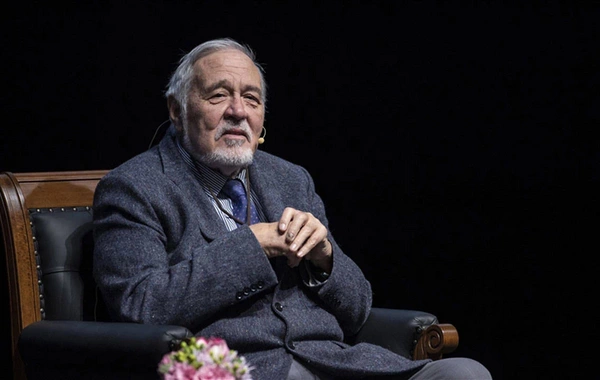 İlber Ortaylı vəfat etdi