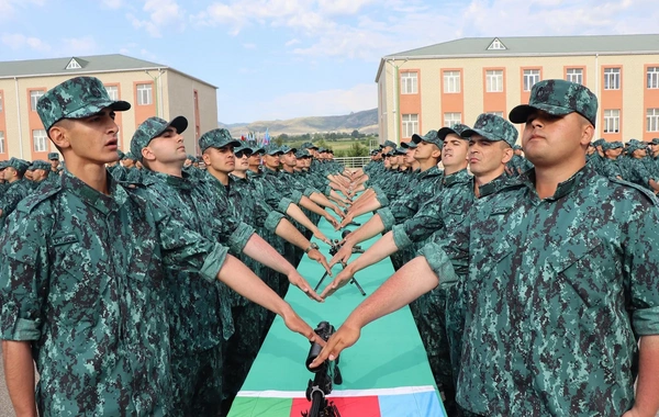 Gənc əsgərlərin andiçmə mərasimi keçirilib