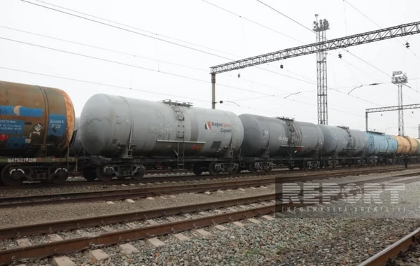 Azərbaycandan Ermənistana 4 500 tona yaxın dizel yanacağı Güzdəkdən yola salınır