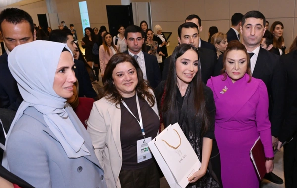 As part of the OIC Culture Festival, the Women's Creativity Forum was held