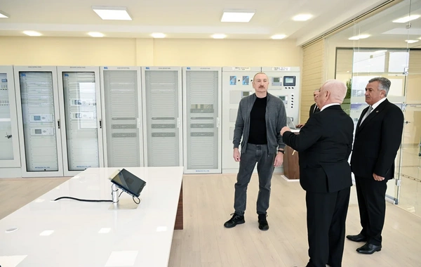 Prezident İlham Əliyev "Abşeron" Batareya Enerji Saxlanc Mərkəzinin açılışında iştirak edib