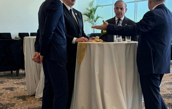 İlham Əliyev və Nikol Paşinyan Şarm əl-Şeyxdə görüşdülər