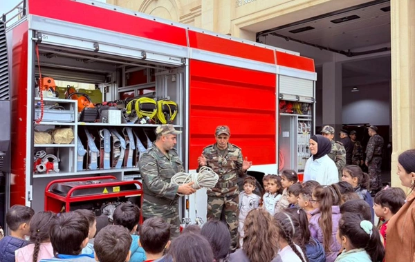 FHN-in Dövlət Yanğından Mühafizə Xidməti növbəti "açıq qapı günü" tədbirləri keçirib