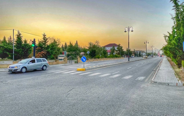 Bu rayonda yol kənarındakı evlər TƏMİR OLUNACAQ