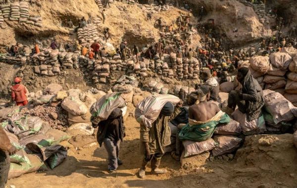 Konqoda mis mədəni çöküb, onlarla insan ölüb