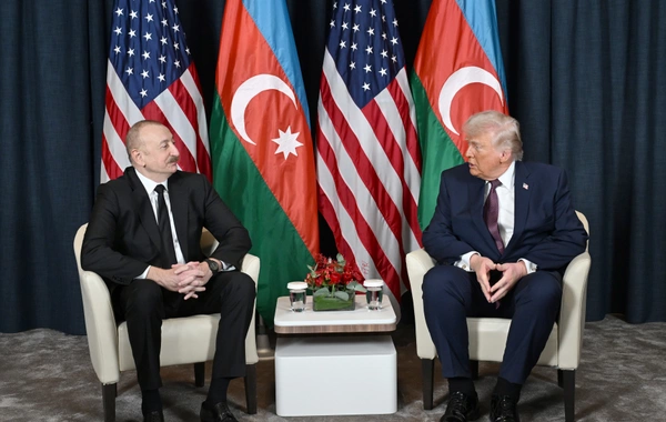İlham Əliyevin ABŞ Prezidenti Donald Trampla görüşü keçirilir