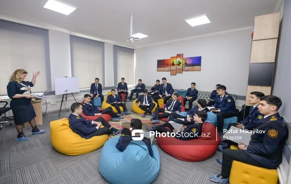 Diplomları dünyanın 170-dən çox ölkəsində tanınan azərbaycanlılar - FOTOREPORTAJ