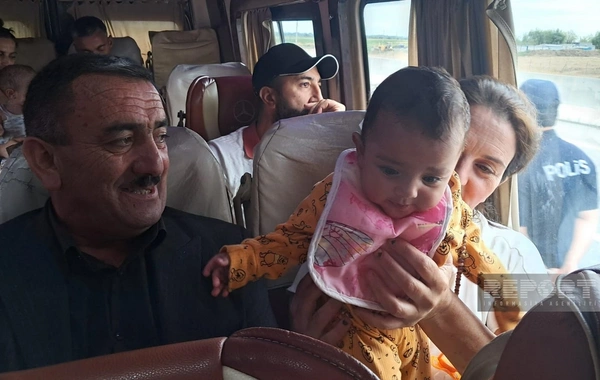 Seyidbəyli kəndinə köçən ailələrə mənzillərin açarları təqdim olunub