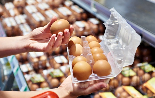 Marketdə satılan yumurtanın köhnə və ya təzə olmasını necə ayrıd edək? - RƏSMİ CAVAB