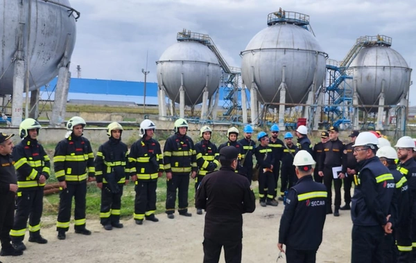 FHN SOCAR-ın zavodunda yanğın-taktiki təlim keçirib