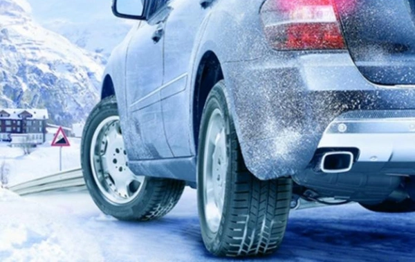 Bəzi rayonlarda yollar dumanlı olacaq, buz bağlayacaq