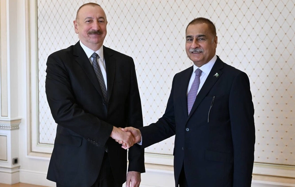 İlham Əliyev Pakistan Milli Assambleyasının sədrinin başçılıq etdiyi nümayəndə heyətini qəbul edib