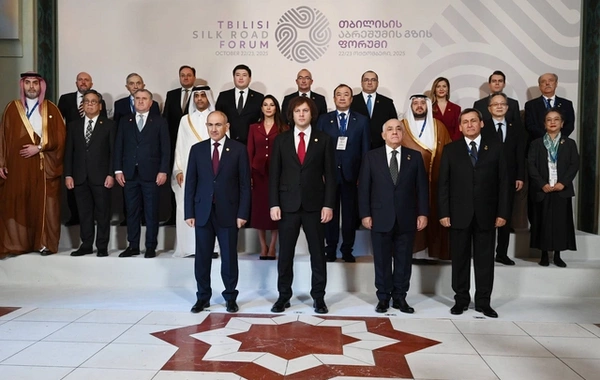 Baş nazir Əli Əsədov 5-ci Tbilisi İpək Yolu Forumunun açılış mərasimində iştirak edib