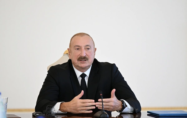İlham Əliyev Bakıda keçirilən beynəlxalq konfransların iştirakçılarını qəbul edib