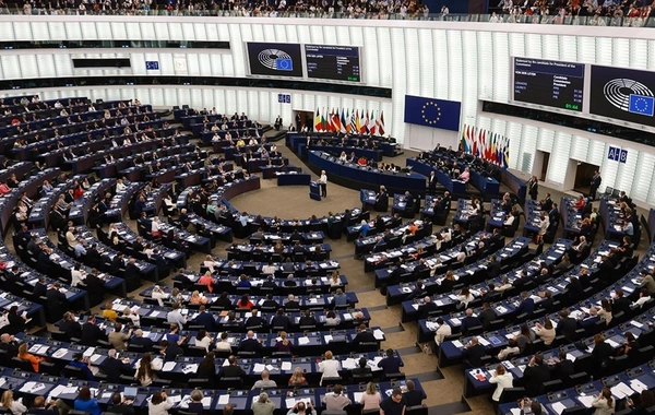 Иранским дипломатам запретили доступ в Европарламент