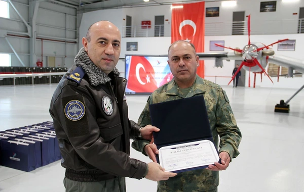 Hərbi Hava Qüvvələrində Bayraktar kursunun buraxılış mərasimi keçirilib