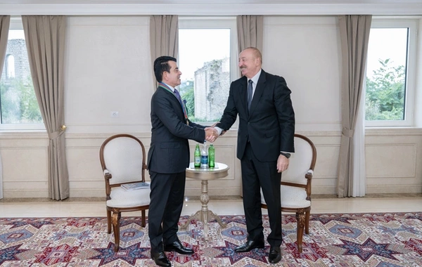 Prezident İlham Əliyev ICESCO-nun baş direktorunu qəbul edib