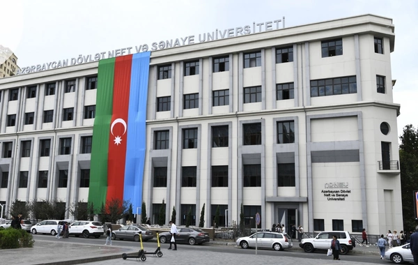 ADNSU İT avadanlıqları ALACAQ - 4,7 milyonluq LAYİHƏ