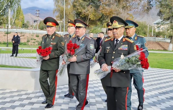 Zakir Həsənov MDB Müdafiə Nazirləri Şurasının iclasında iştirak edib