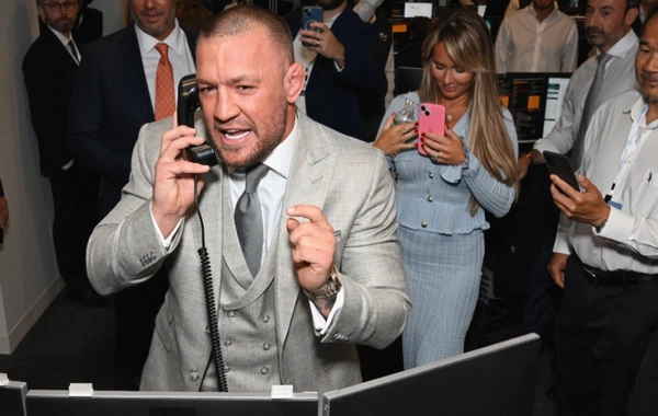 Konor Makqreqor UFC ilə danışıqlar apardığını açıqladı