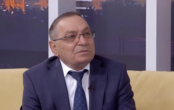Konstitusiya Məhkəməsinin hakimi Rafael Qvaladze təqaüdə göndərilib